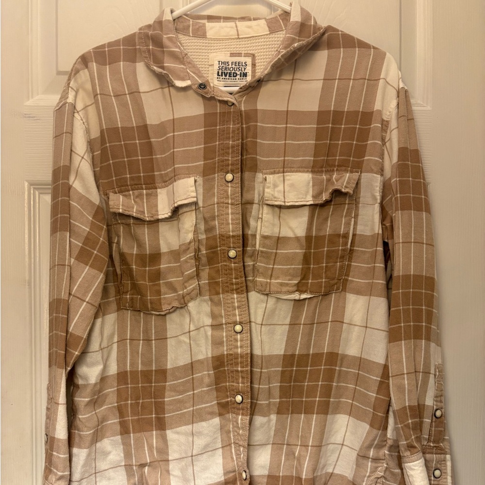 American Eagle Button Up Flannel. SMALL.